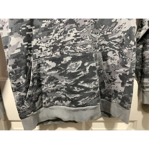 Youth Under Armour Gray Camo Camouflage Pullover Hoodie YXL (XL) Large Pocket - Picture 4 of 15